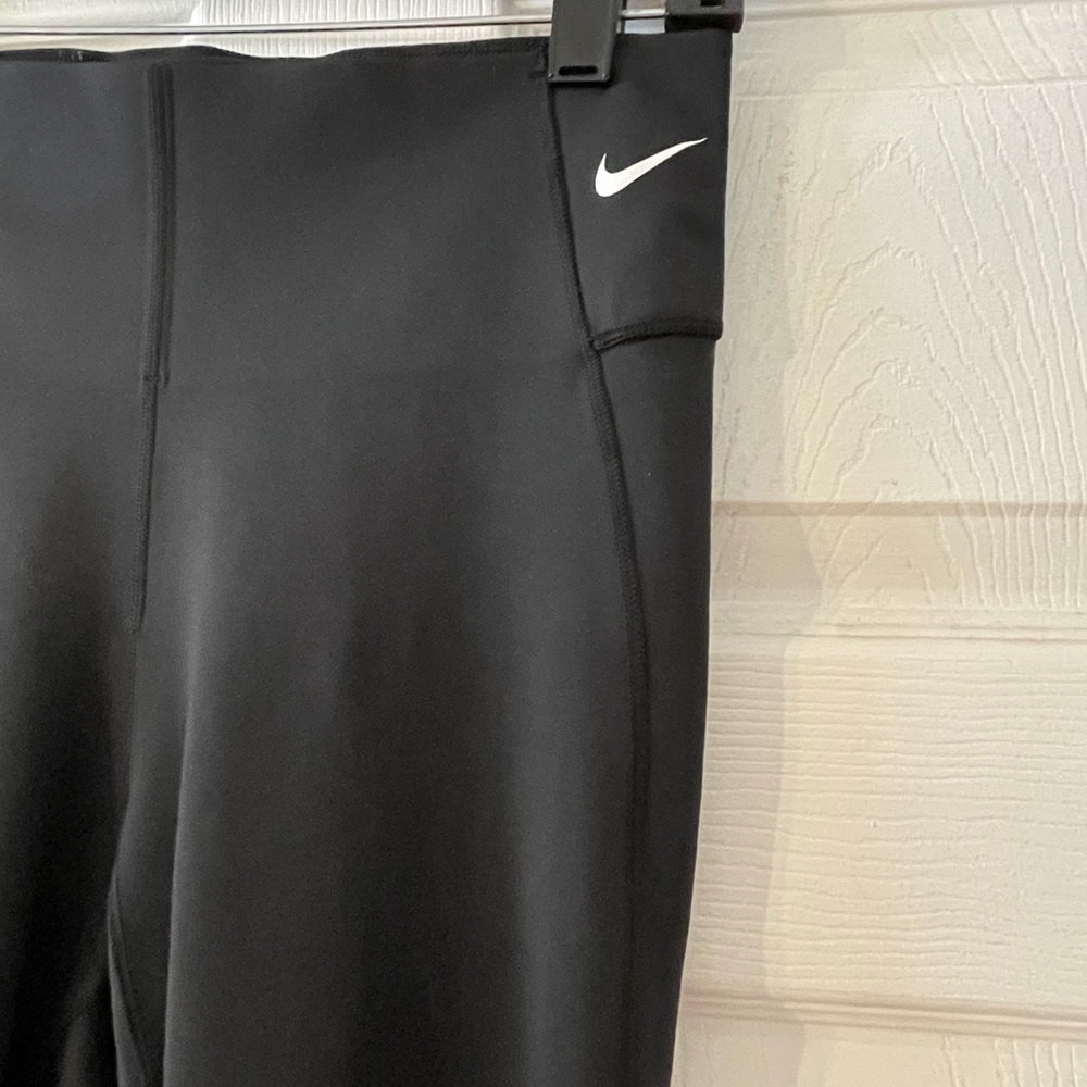 Nike dry fit EUC leggings - women’s size medium - Picture 2 of 4